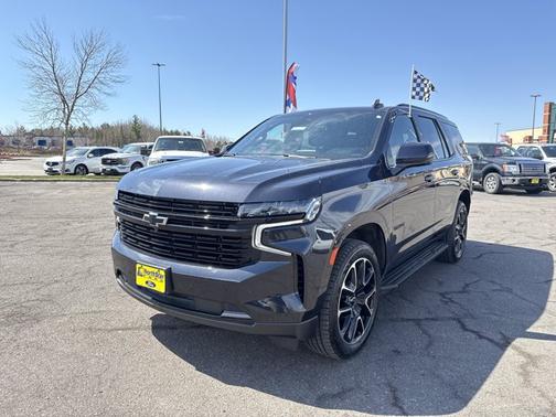 Dark Ash Metallic 2024 Chevrolet Tahoe RST