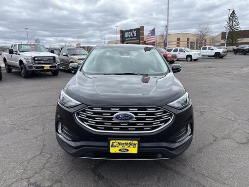 AGATE BLACK METALLIC 2023 Ford Edge TITANIUM