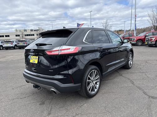 AGATE BLACK METALLIC 2023 Ford Edge TITANIUM
