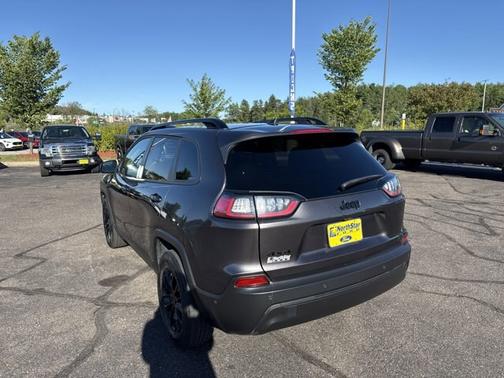 2023 Jeep Cherokee ALTITUDE LUX