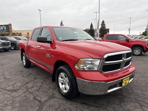 2017 RAM 1500 SLT