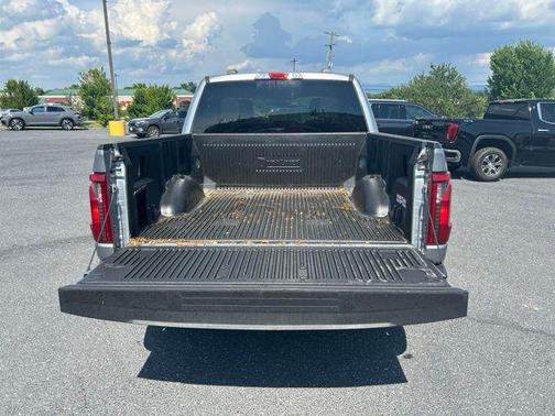 Iconic Silver Metallic 2025 Ford F-150 XLT