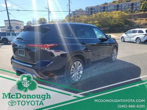 2024 Toyota Highlander Platinum