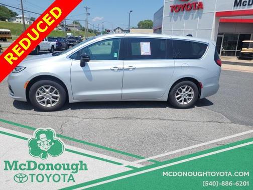2024 Chrysler Pacifica Touring L