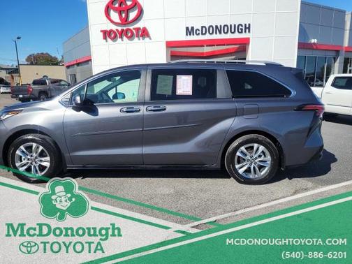 2025 Toyota Sienna Limited 7-Passenger