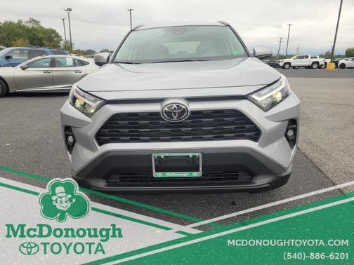 2025 Toyota RAV4 XLE Premium