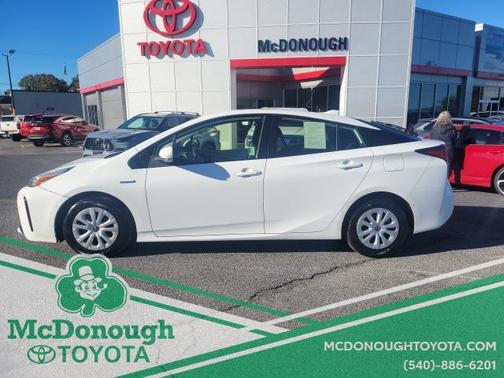 2021 Toyota Prius L