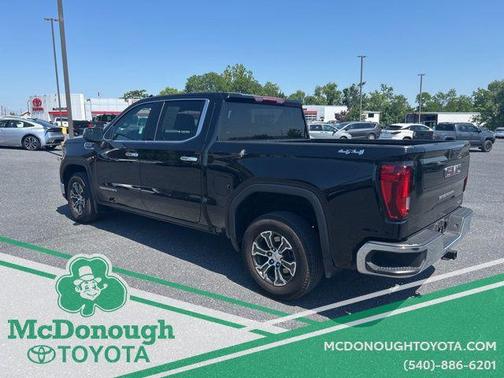 Onyx Black 2025 GMC Sierra 1500 SLT