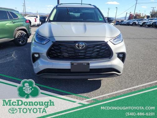 2025 Toyota Highlander Hybrid XLE