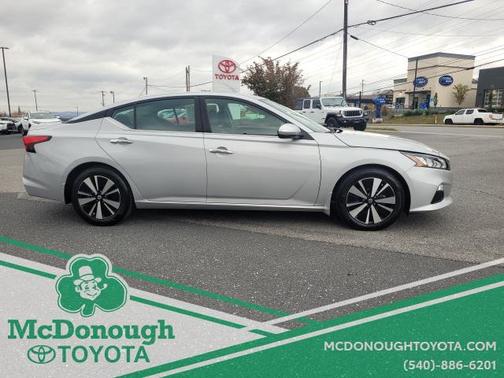 2021 Nissan Altima 2.5 SV