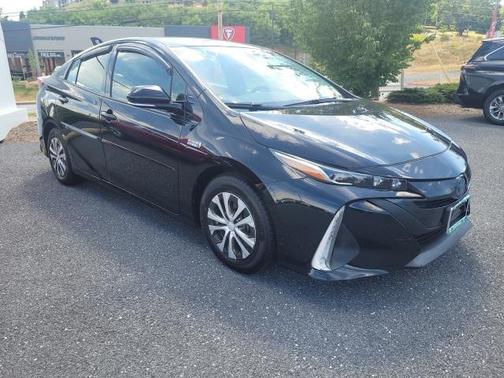 2020 Toyota Prius Prime XLE