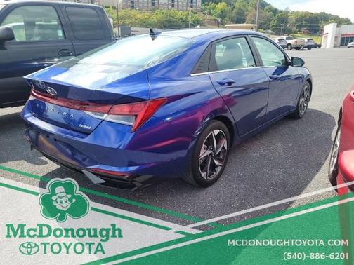 2023 Hyundai ELANTRA Limited