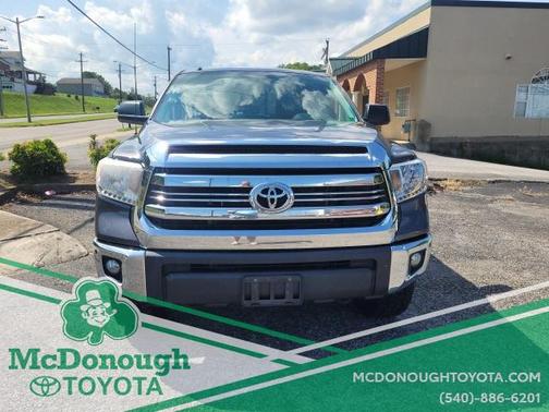 2017 Toyota Tundra SR5