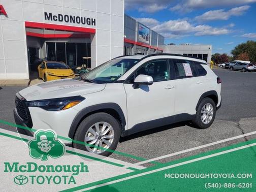 2024 Toyota Corolla Cross LE