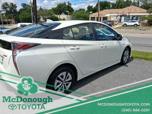 2016 Toyota Prius Four