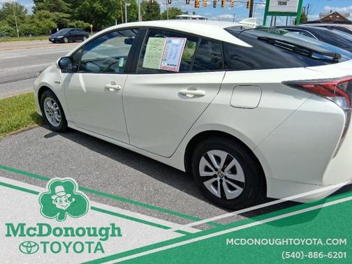 2016 Toyota Prius Four