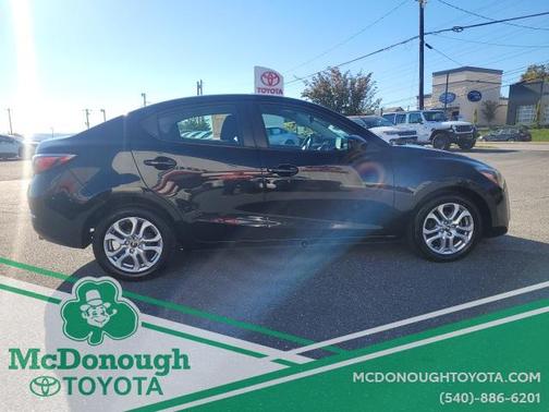 2018 Toyota Yaris iA Base