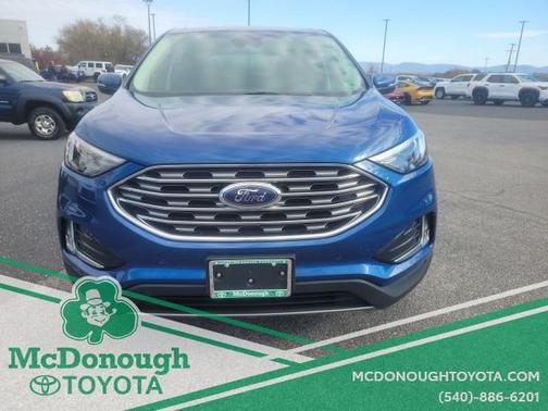 2023 Ford Edge Titanium
