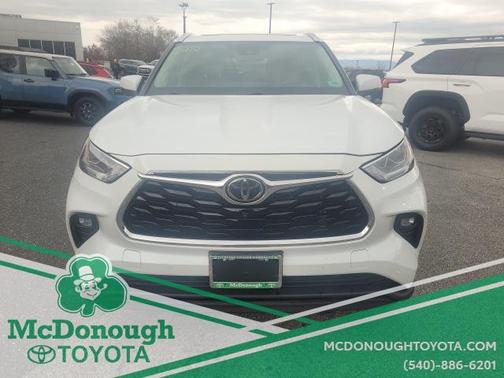 2022 Toyota Highlander Limited
