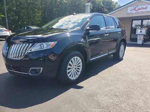 2012 Lincoln MKX Base