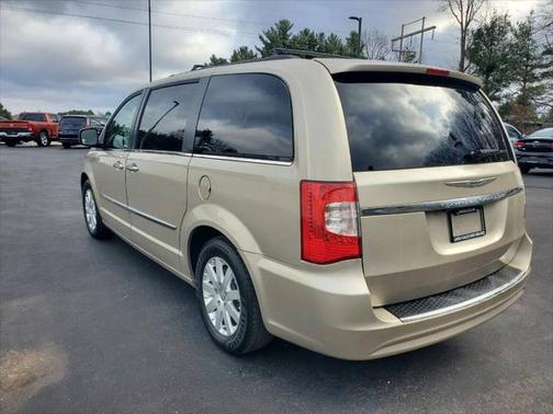 2015 Chrysler Town & Country Touring
