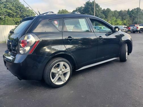 2009 Pontiac Vibe Base