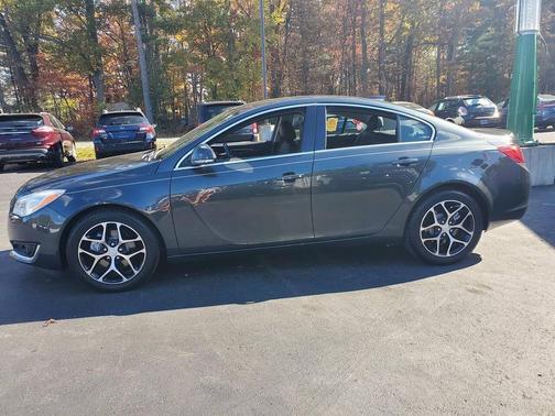 2017 Buick Regal Turbo Sport Touring