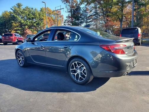 2017 Buick Regal Turbo Sport Touring