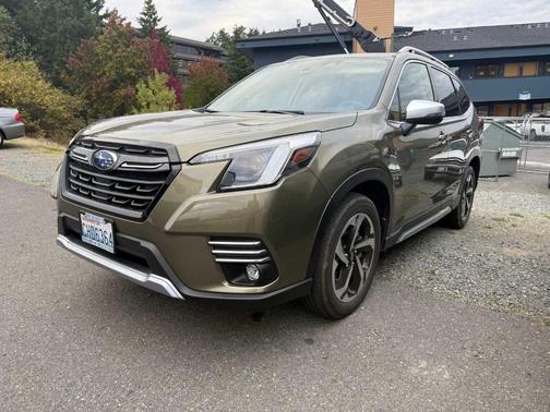 2023 Subaru Forester Touring