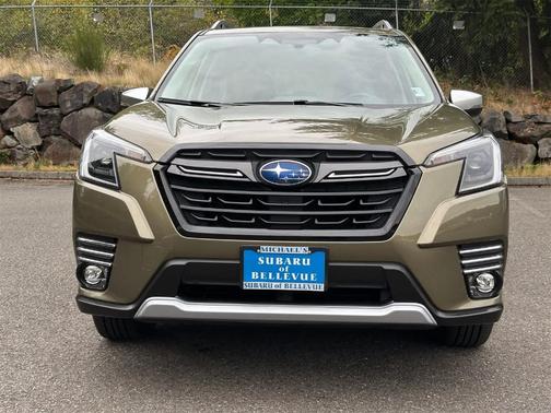 2023 Subaru Forester Touring