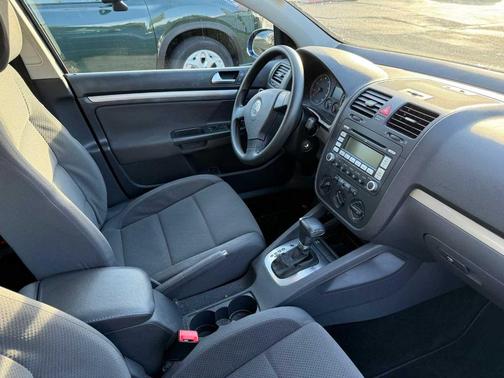 2008 Volkswagen Rabbit S