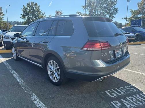 2018 Volkswagen Golf Alltrack TSI SE