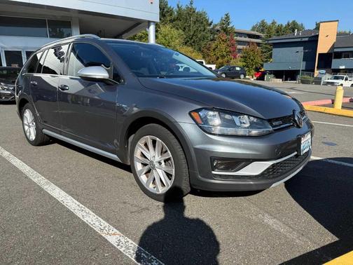 2018 Volkswagen Golf Alltrack TSI SE