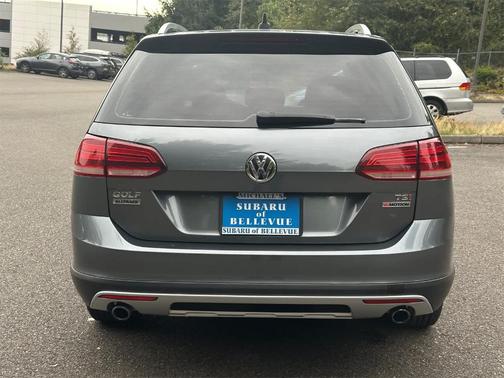 2018 Volkswagen Golf Alltrack TSI SE