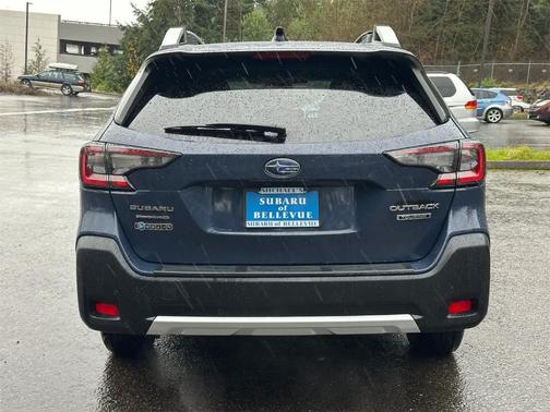 2023 Subaru Outback Touring