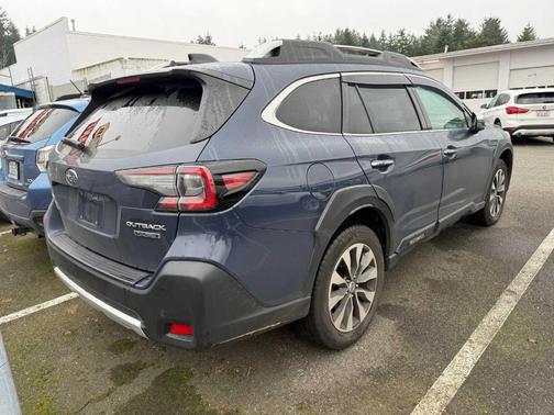 2023 Subaru Outback Touring