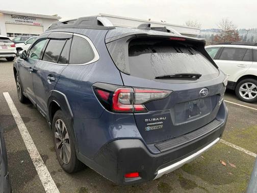 2023 Subaru Outback Touring
