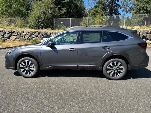 2025 Subaru Outback Touring XT