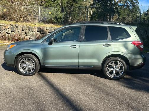 2016 Subaru Forester 2.5i Touring