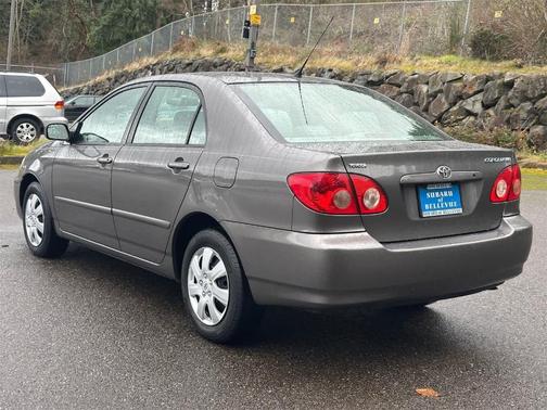 2005 Toyota Corolla LE