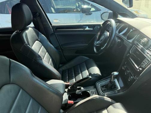 2017 Volkswagen Golf GTI Autobahn 4-Door