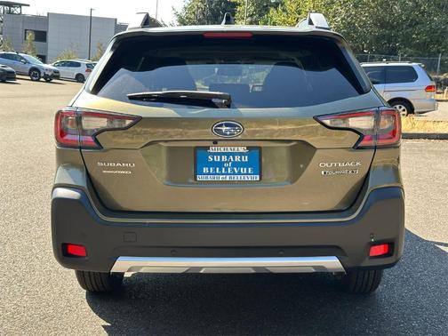 2025 Subaru Outback Touring XT
