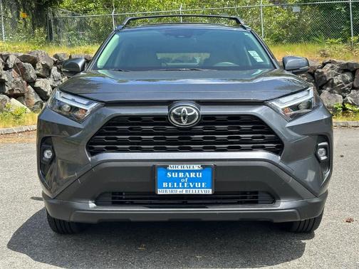 2025 Toyota RAV4 Hybrid XLE Premium