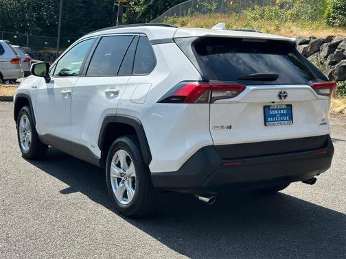 2021 Toyota RAV4 Hybrid LE
