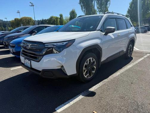 2025 Subaru Forester Premium