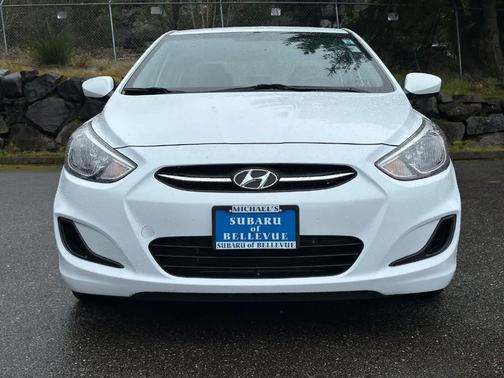 Century White 2016 Hyundai Accent SE