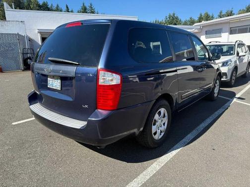 2006 Kia Sedona LX