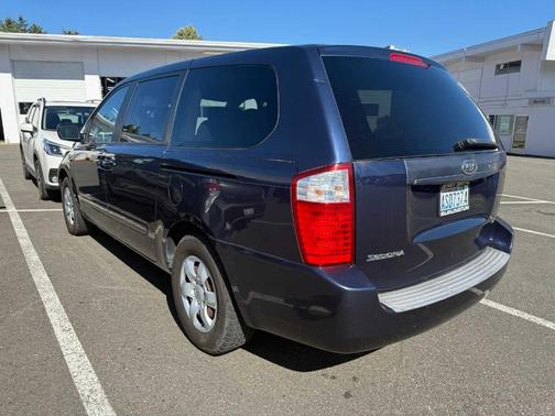2006 Kia Sedona LX