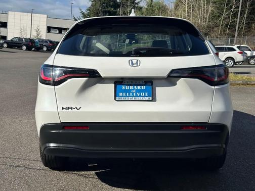 2024 Honda HR-V LX