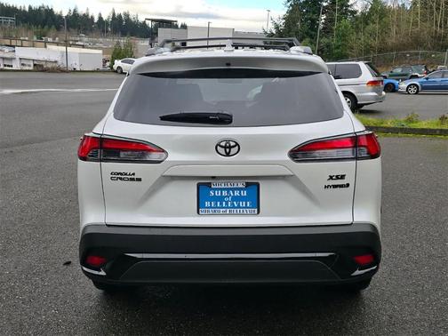 2023 Toyota Corolla Cross Hybrid XSE